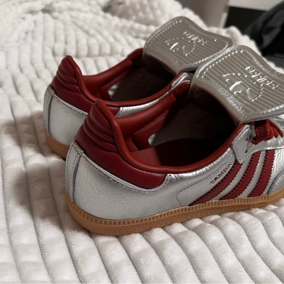 Adidas Samba LT Silver Metallic Red Gum JH5707 Women’s Sneakers Size 6 - Picture 3 of 8